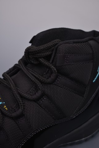 Air Jordan 11 Retro Gamma Blue 'White / Blue' view 7