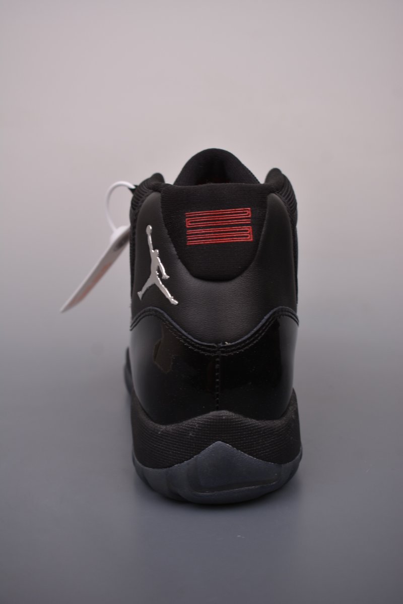 Air Jordan 11 Retro 'Black / Green' view