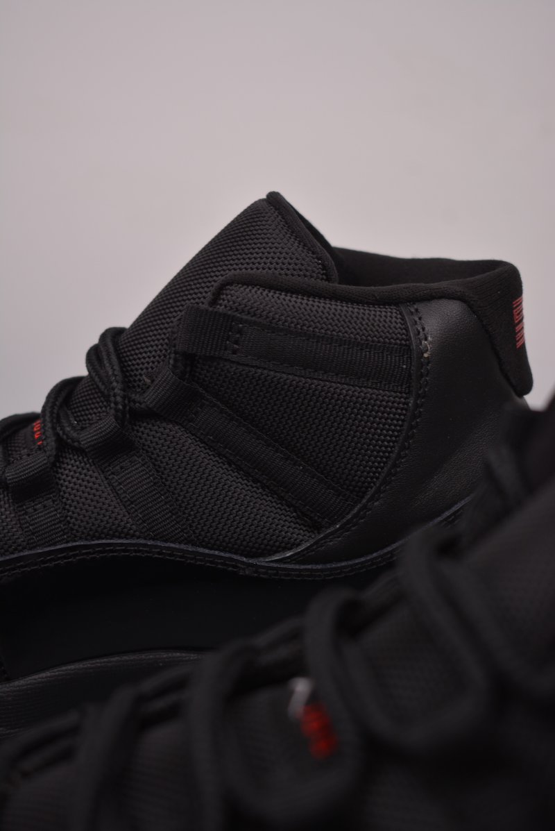 Air Jordan 11 Retro 'Black / Green' view