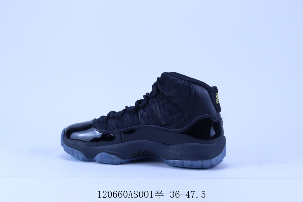 Air Jordan 11 Retro Legend Blue 'Black / White / Blue' view