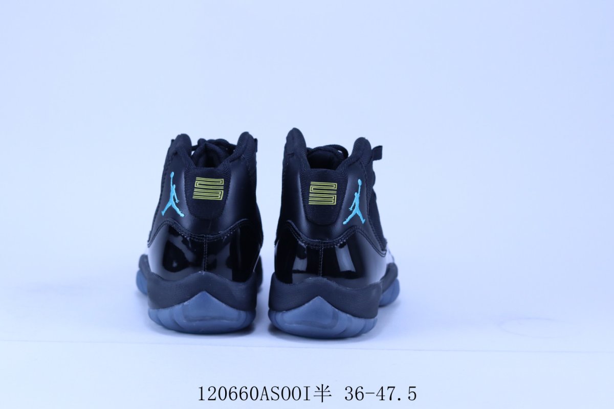 Air Jordan 11 Retro Legend Blue 'Black / White / Blue' view