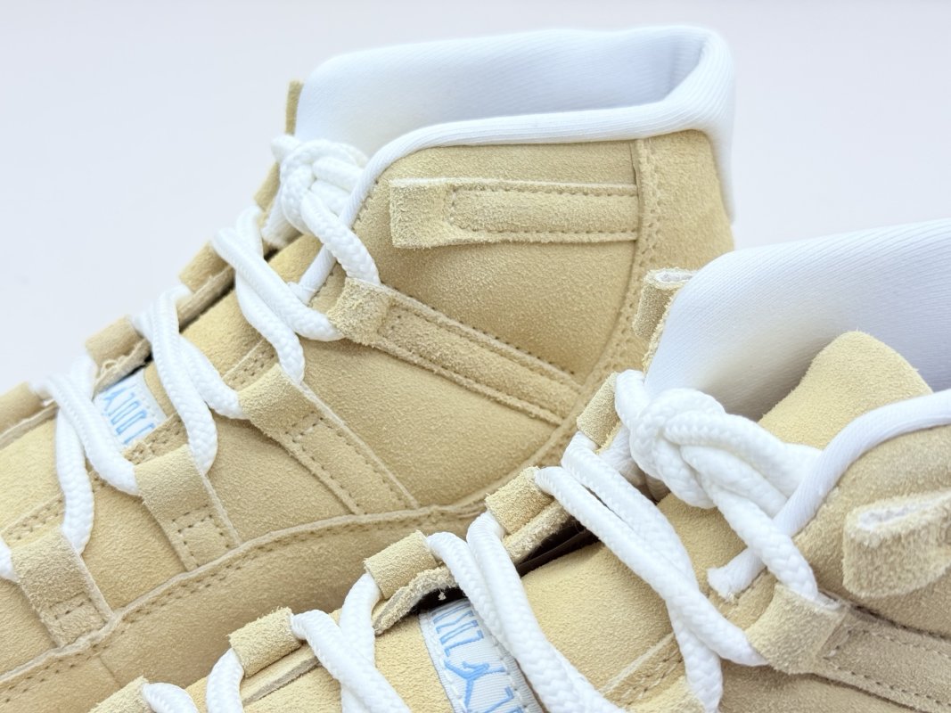 Air Jordan 11 High Rare Air 'White / Blue' view
