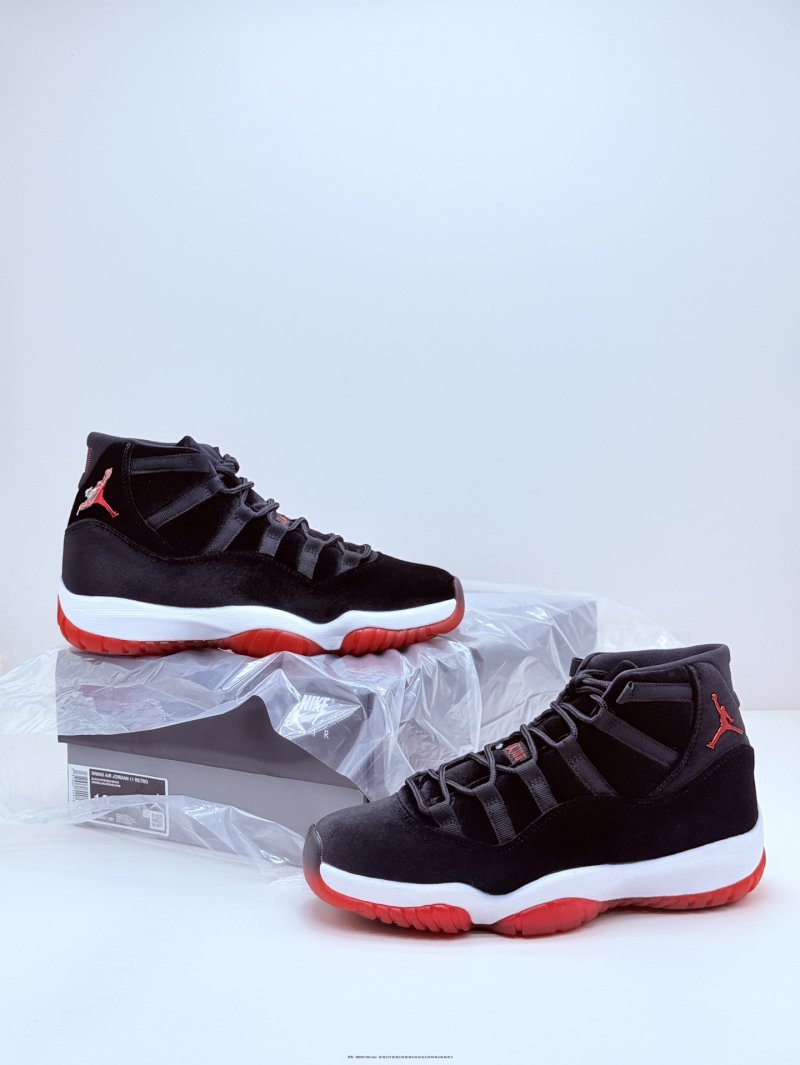 Air Jordan 11 High Rare Air 'Black / Red'