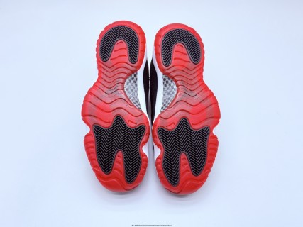 Air Jordan 11 High Rare Air 'Black / Red' view 9