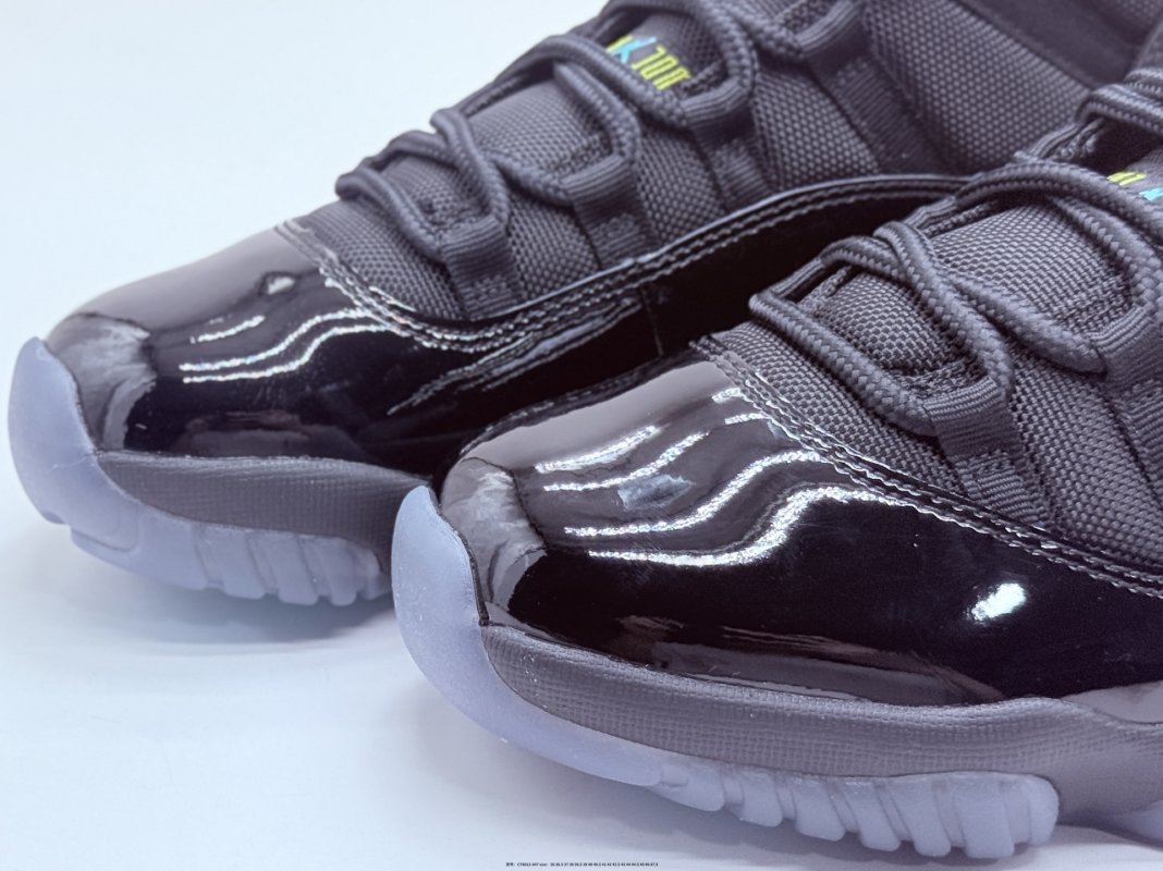 Air Jordan 11 High Rare Air 'Black / Blue' view