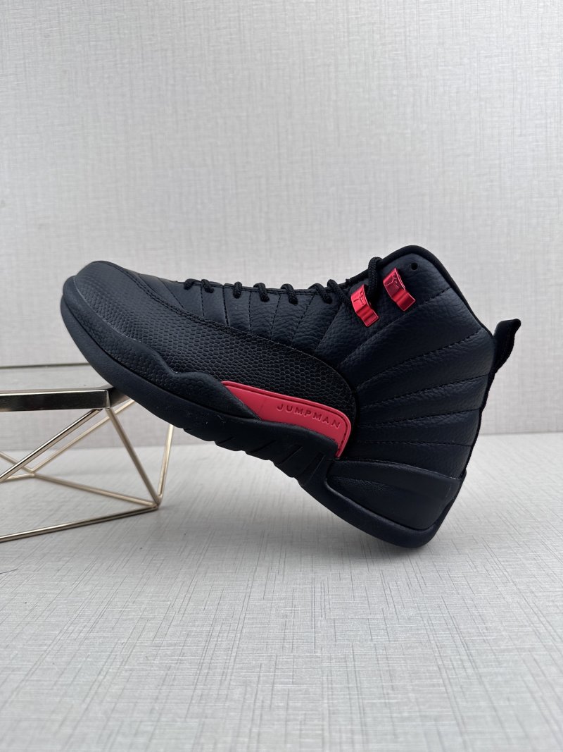 Air Jordan 12 Retro 'Black / Red'