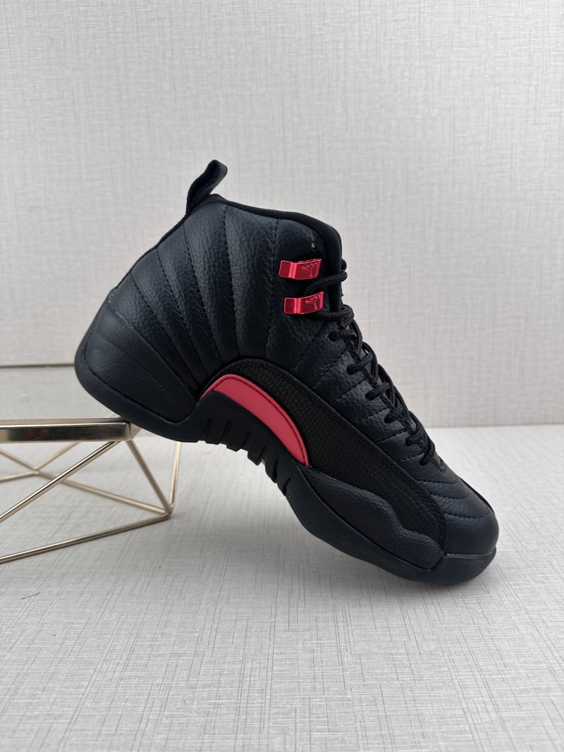 Air Jordan 12 Retro 'Black / Red' view
