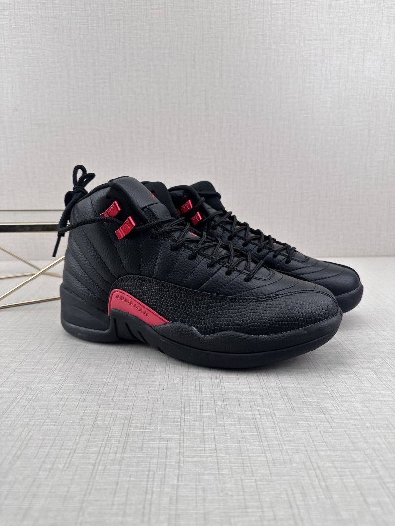Air Jordan 12 Retro 'Black / Red' view