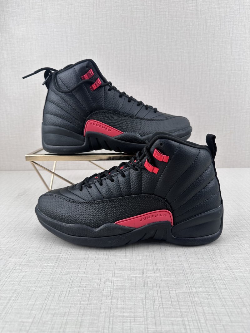Air Jordan 12 Retro 'Black / Red' view