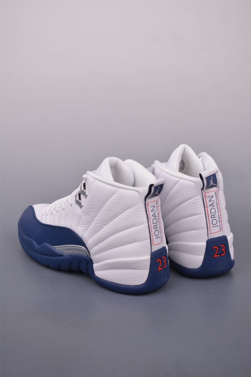 Air Jordan 12 'White / Blue' view