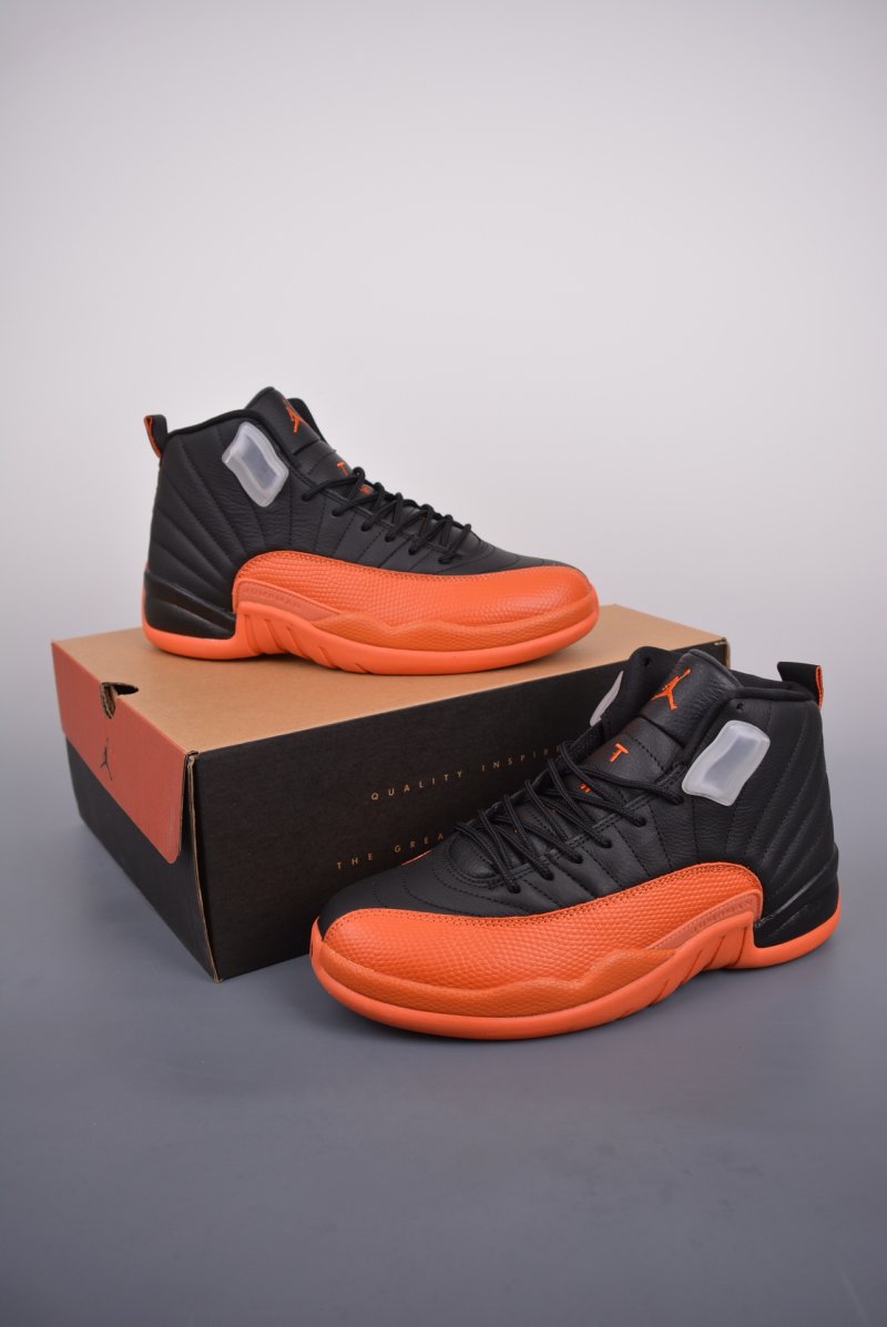 Air Jordan 12 Brilliant Orange 'Black / Orange' view