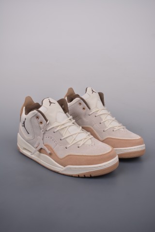 Air Jordan Courtside 23 view 1
