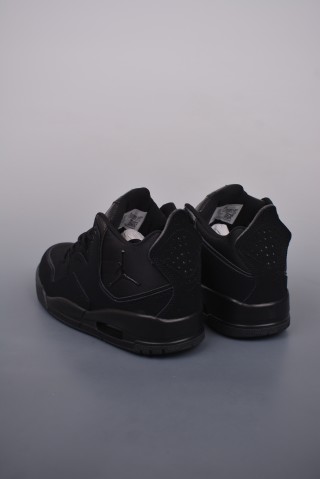 Air Jordan Courtside 23 view 2