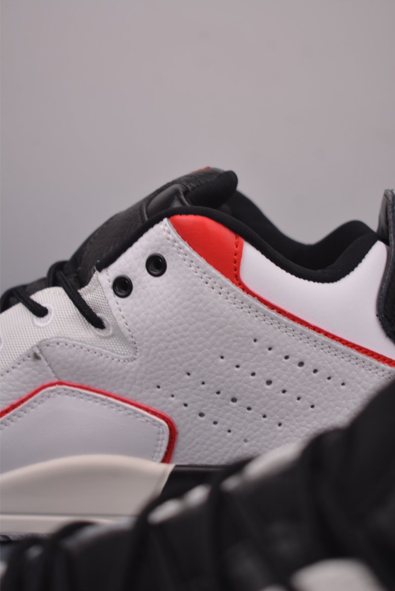 Air Jordan Courtside 23 view