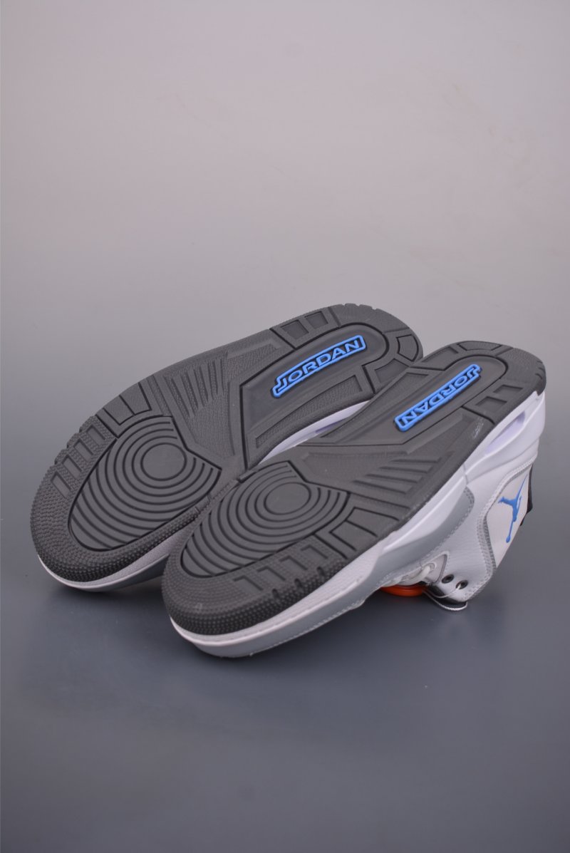 Air Jordan Courtside 23 view