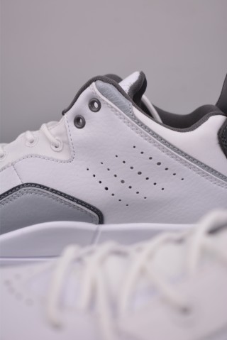 Air Jordan Courtside 23 view 8