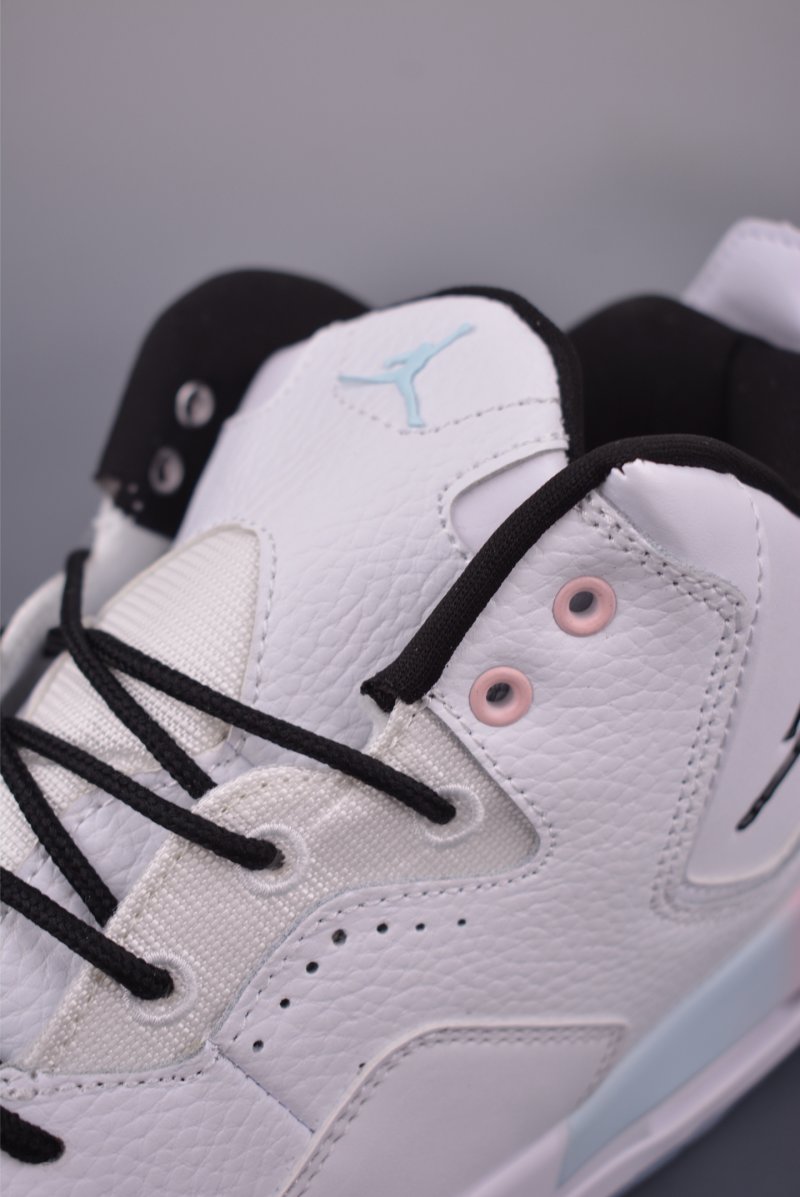 Air Jordan Courtside 23 view