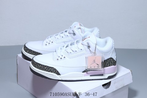 Air Jordan 3 Retro 'Black / Gold' view 5