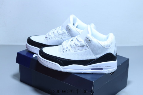 Air Jordan 3 Retro 'Black / Gold' view 10