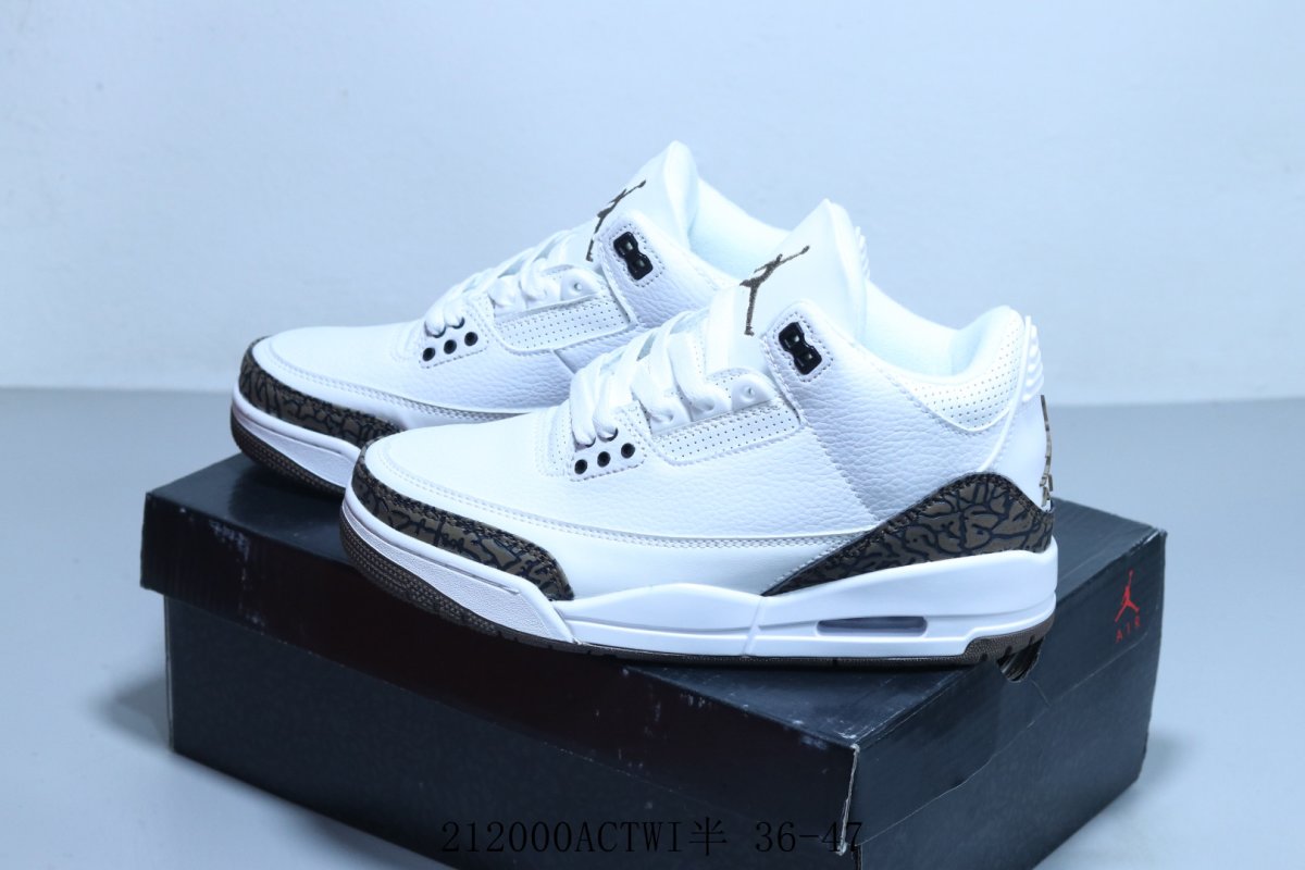 Air Jordan 3 Retro 'Black / Gold' view
