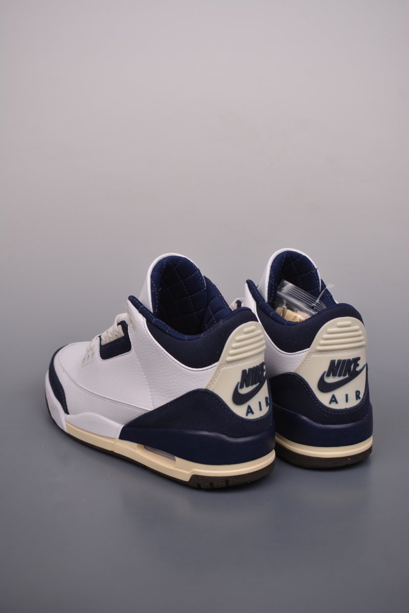 Air Jordan 3 Retro 'University Blue' view