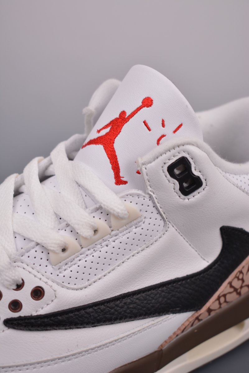 Air Jordan 3 Retro Low view