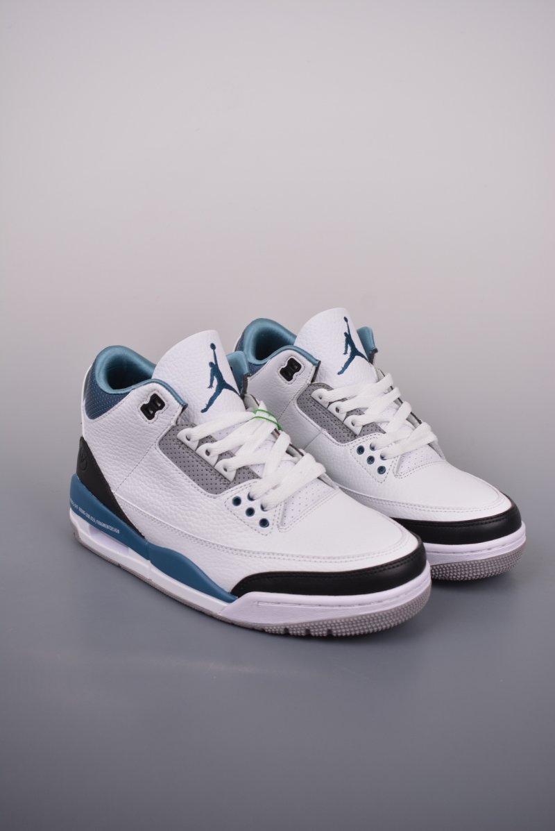 Air Jordan 3 Retro Low 'Navy'