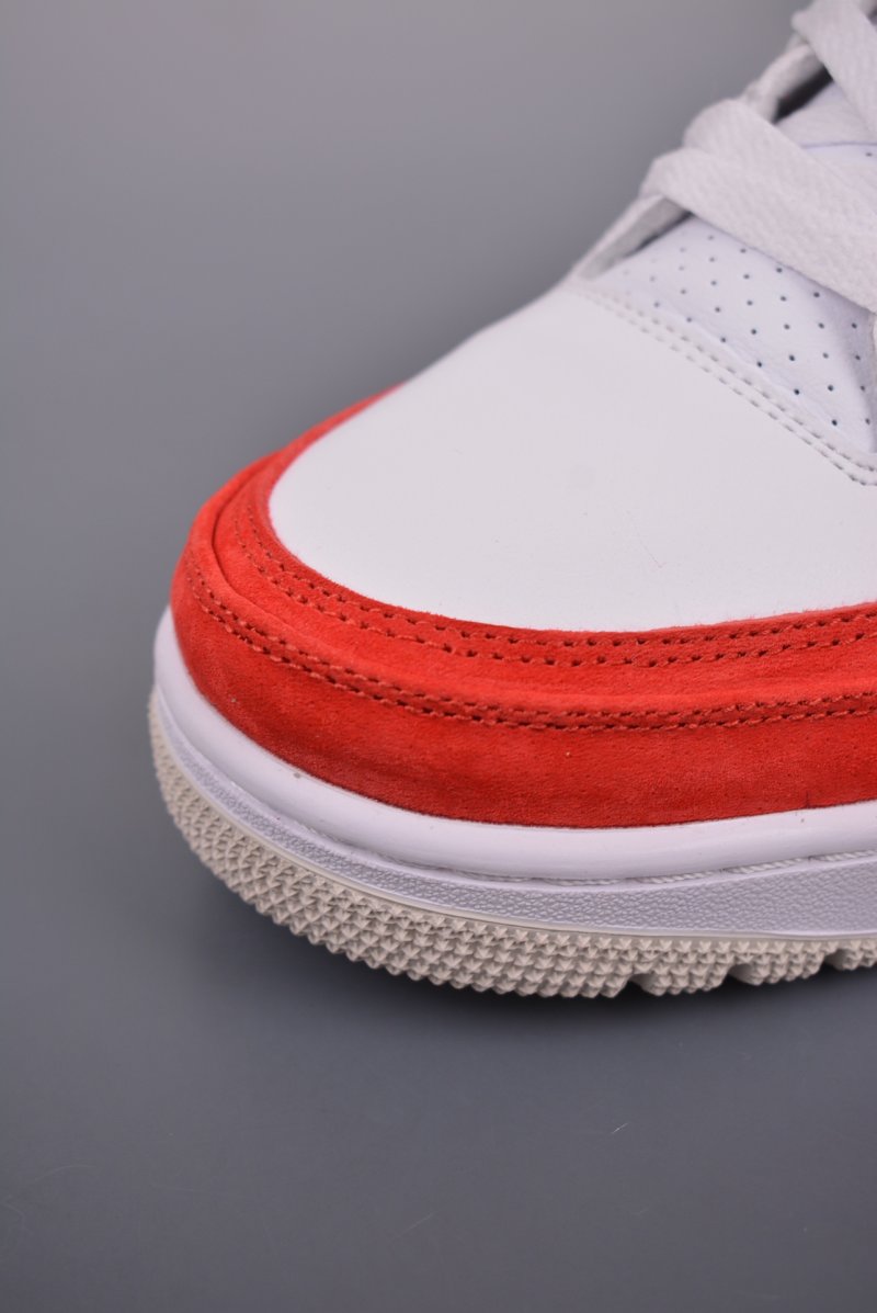 Air Jordan 3 Retro Low 'White / Red' view