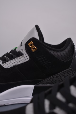 Air Jordan 3 Retro Low view 8