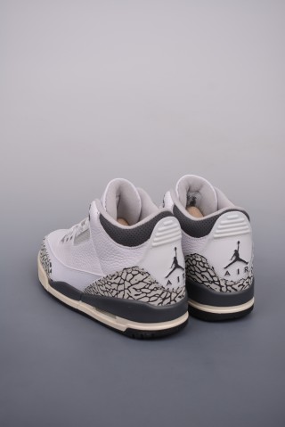 Air Jordan 3 Retro Low view 2