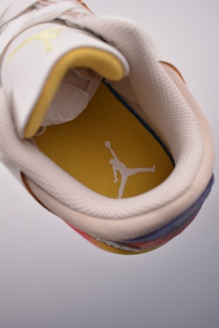Air Jordan 3 Retro Low view 9