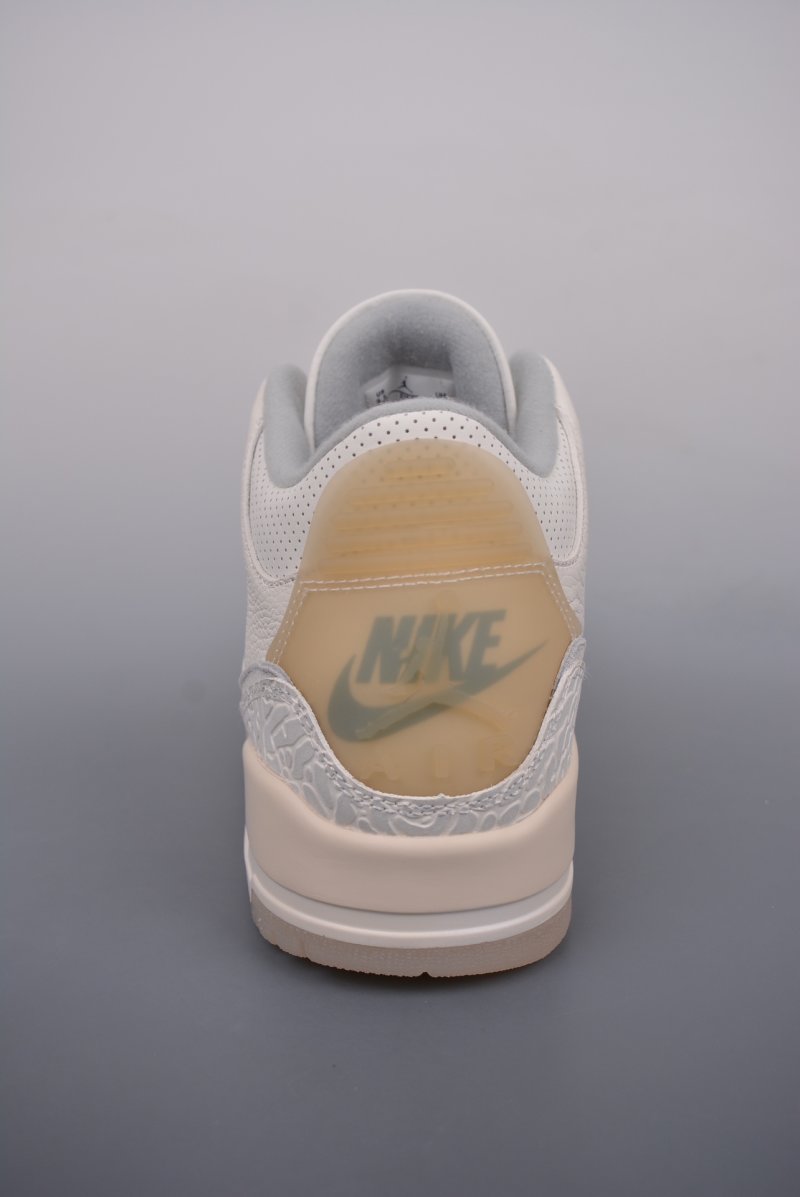 Air Jordan 3 Retro Low view