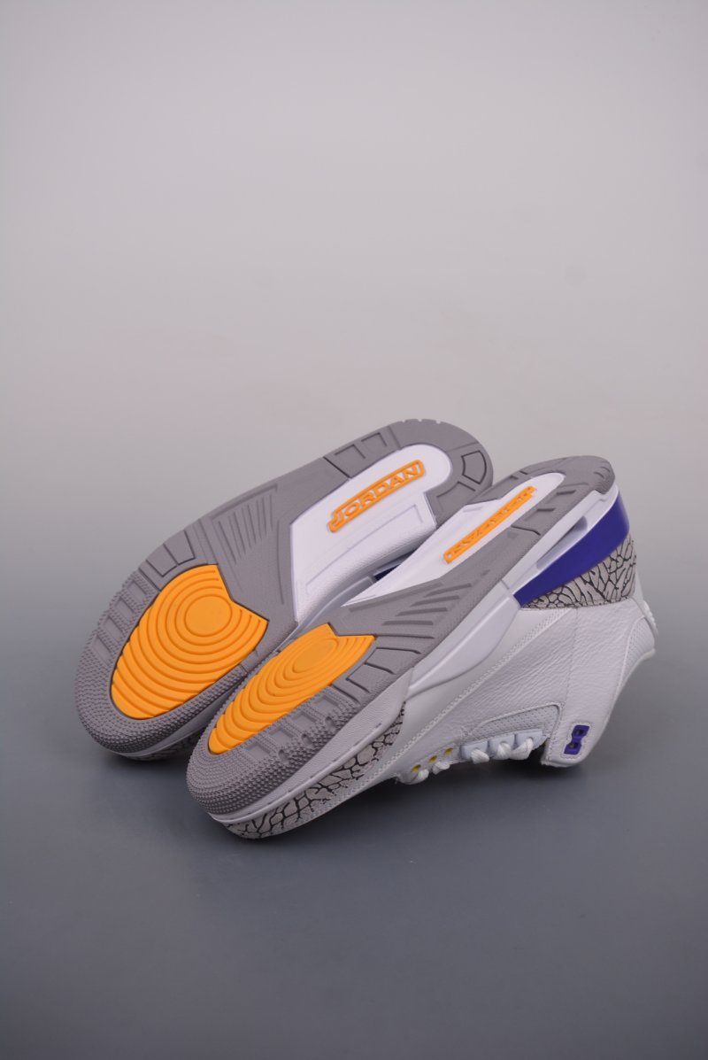 Air Jordan 3 Retro 'Lakers' view