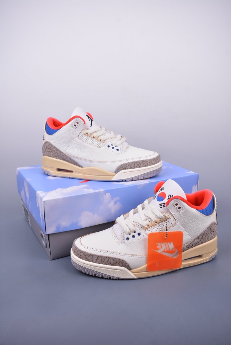 Air Jordan 3 Retro 'White / Red / Blue' view