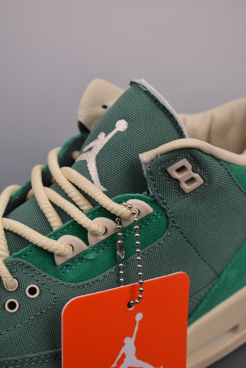 Air Jordan 3 Retro OG WMNS 'Bicoastal' view