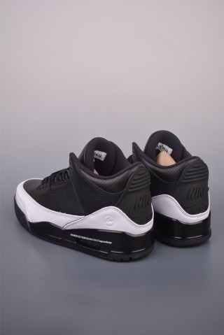Air Jordan 3 Retro 'Black / White' view 2