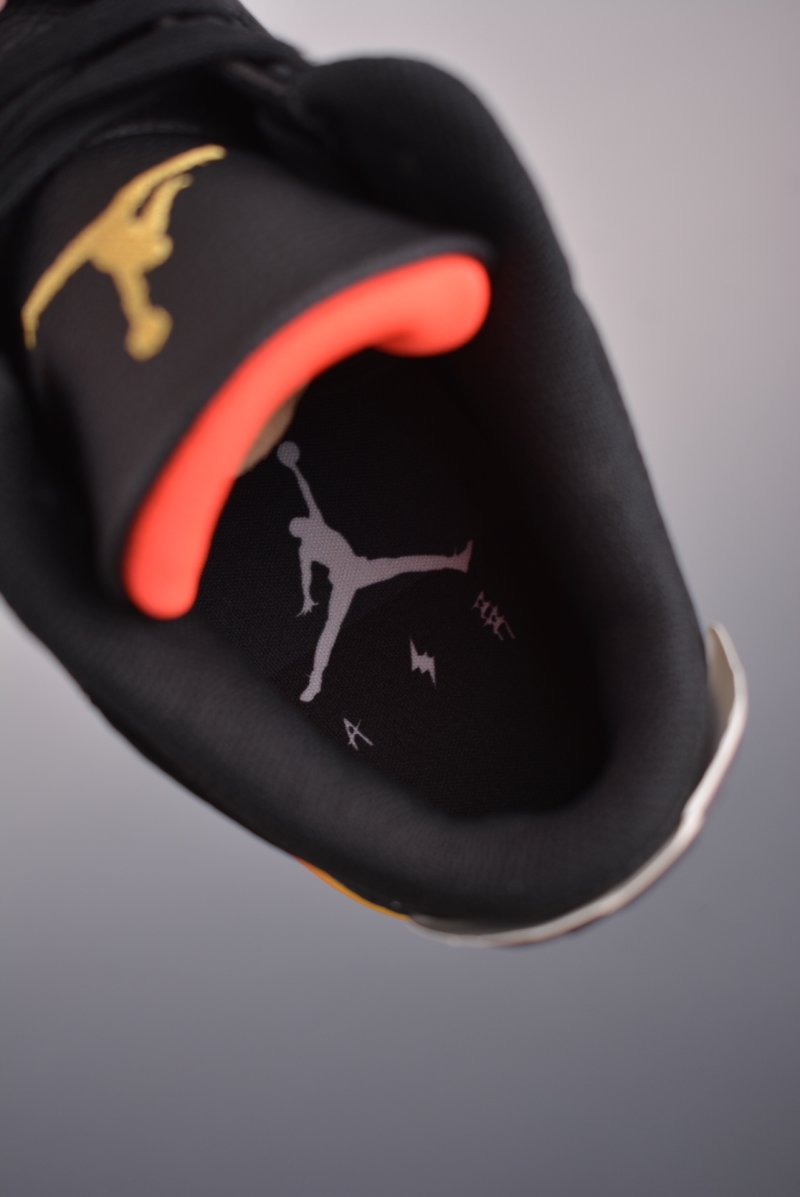 Air Jordan 3 'Rio' view