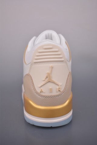 Air Jordan 3 Retro view 4