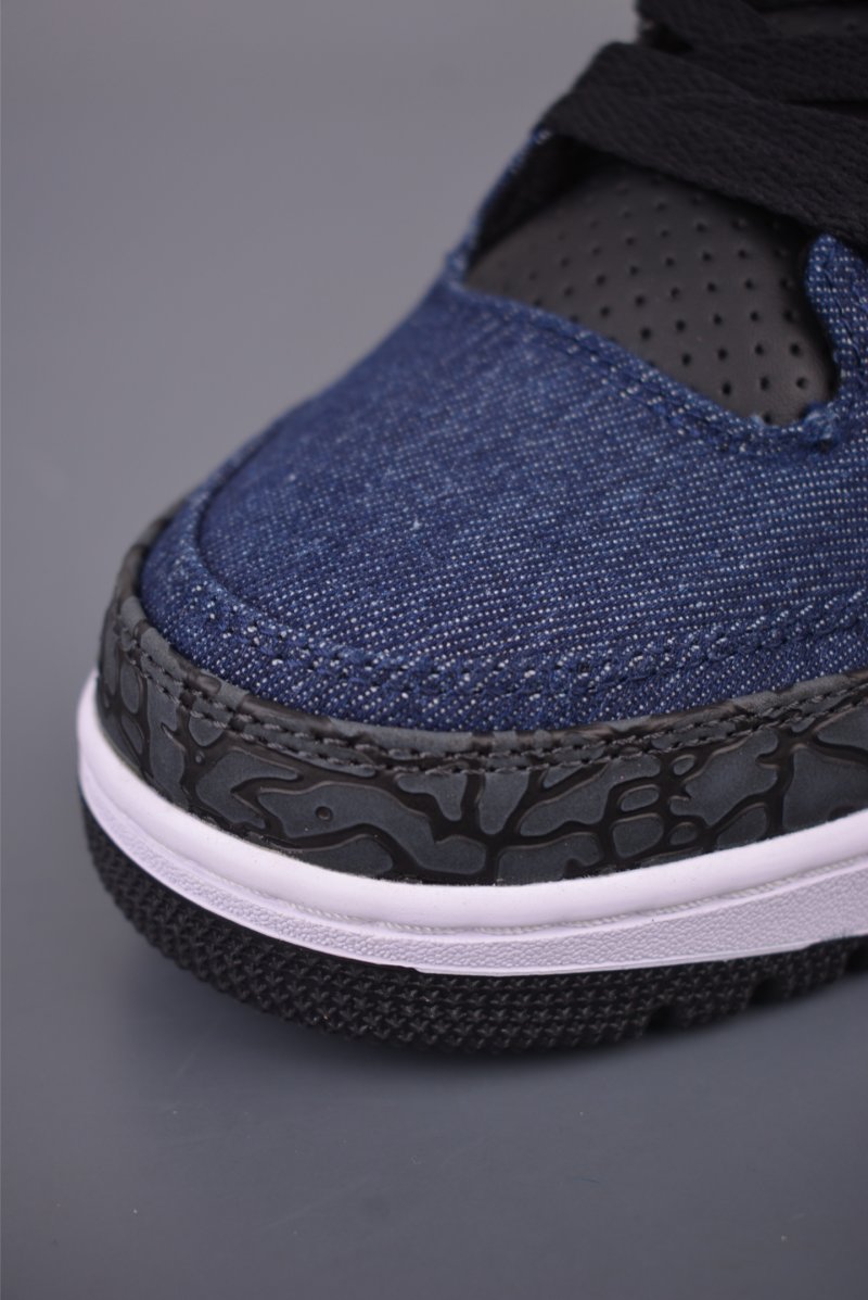 Air Jordan 3 Retro view