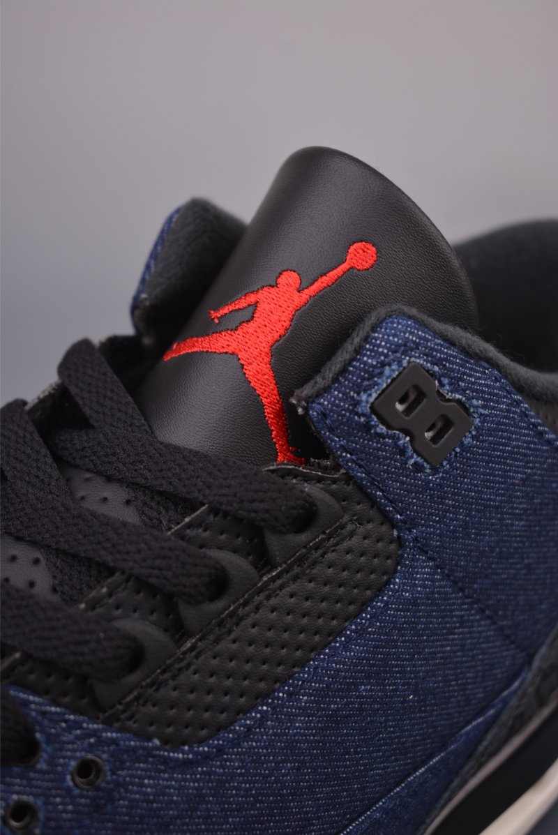 Air Jordan 3 Retro view