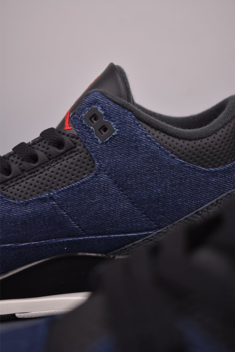 Air Jordan 3 Retro view