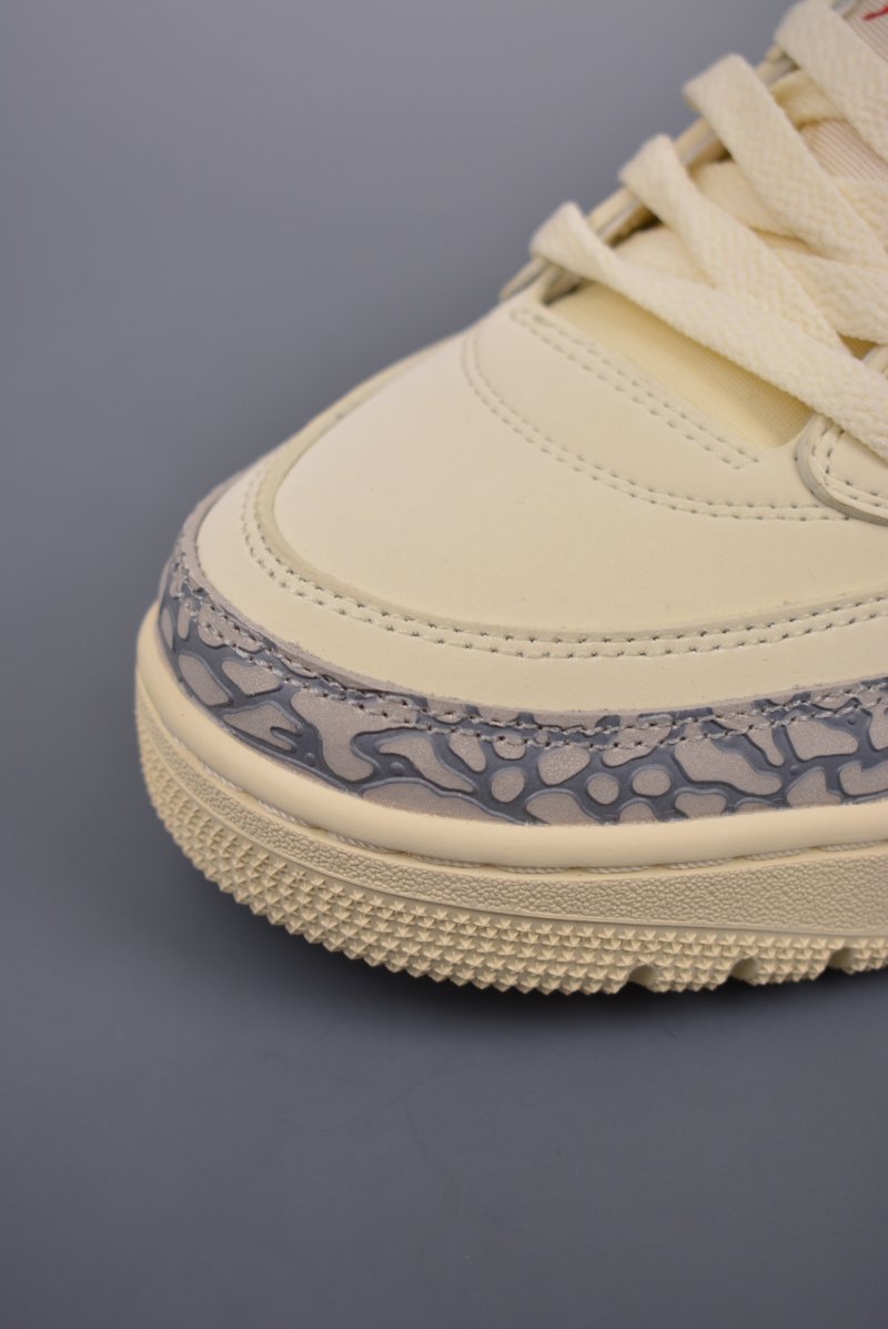 Jordan Spizike Low view