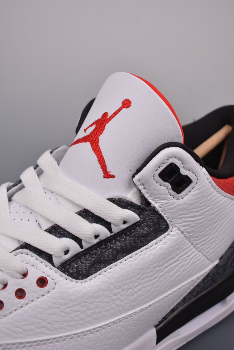 Air Jordan 3 view