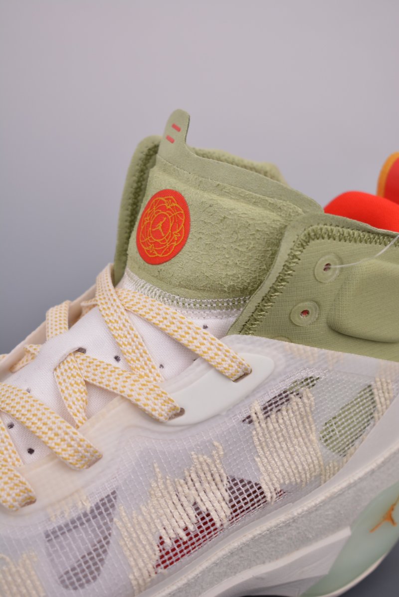 Air Jordan XXXVII PF view