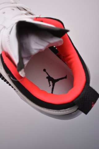 Air Jordan XXXVII PF view 18