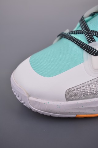 Air Jordan 37 PF view 6
