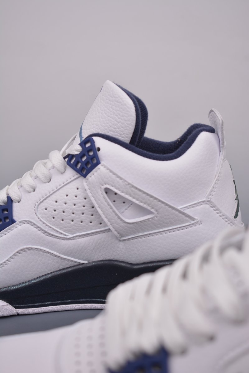 Air Jordan 4 Retro view