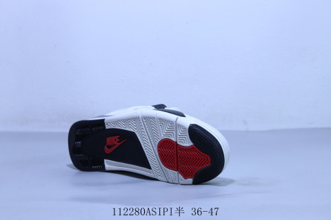 Air Jordan 4 Retro view 4