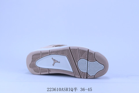 Air Jordan 4 Retro view 4