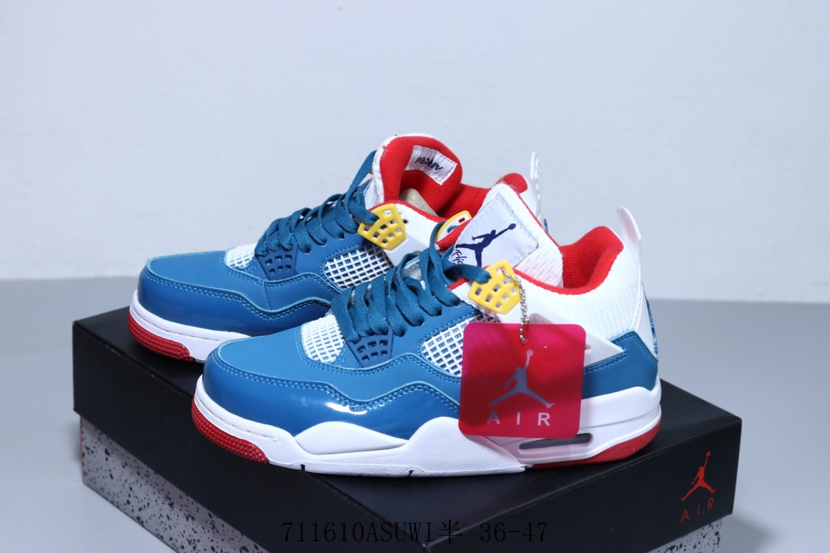 Air Jordan 4 Retro view
